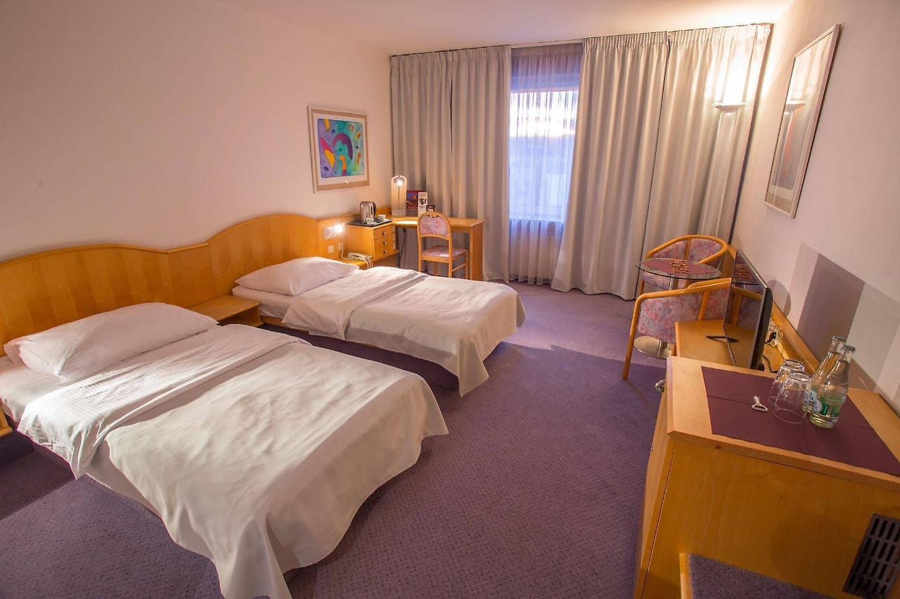 Cosmopolitan Bobycentrum - Czech Leading Hotels Brno Ngoại thất bức ảnh