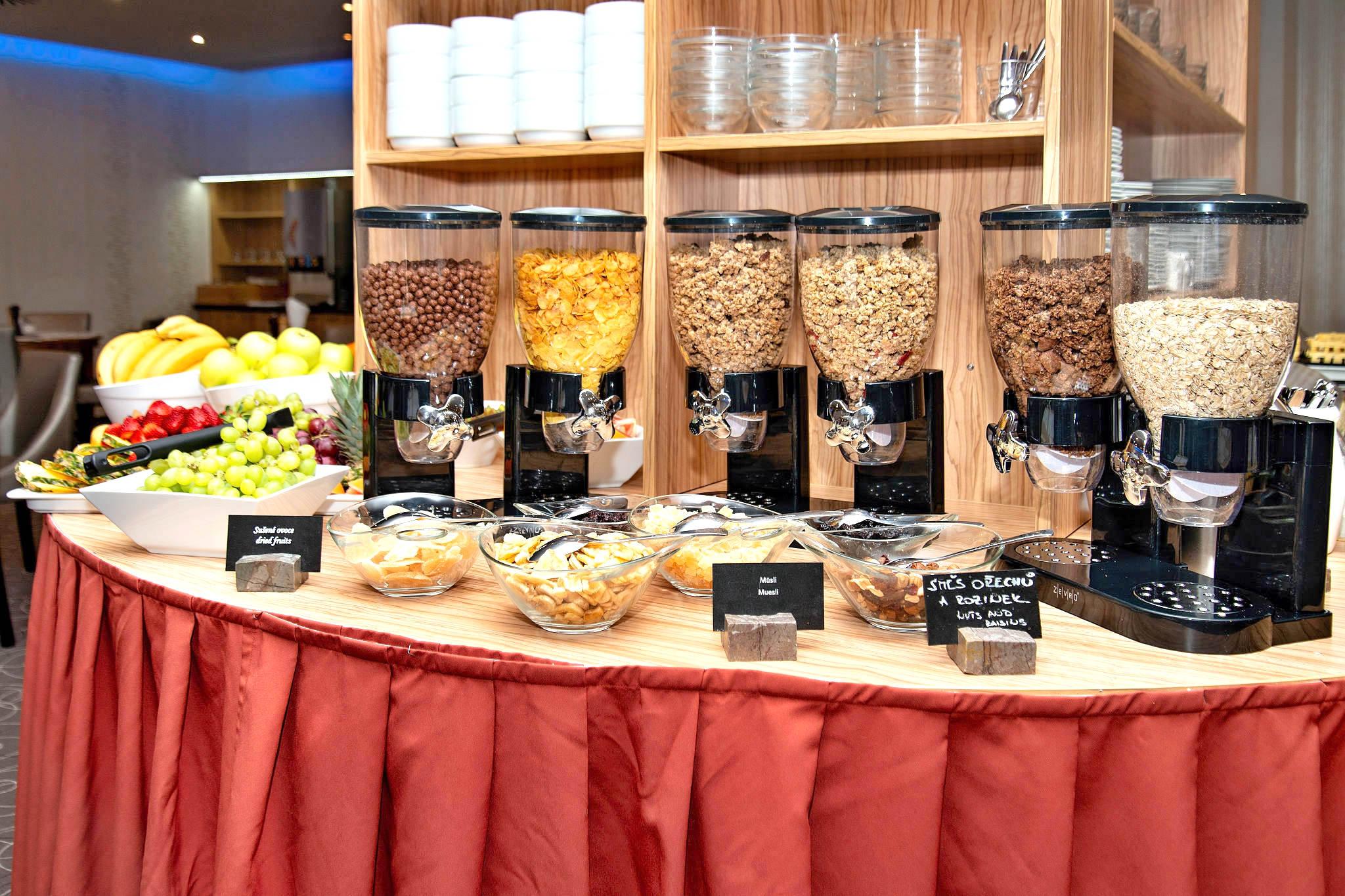 Cosmopolitan Bobycentrum - Czech Leading Hotels Brno Ngoại thất bức ảnh
