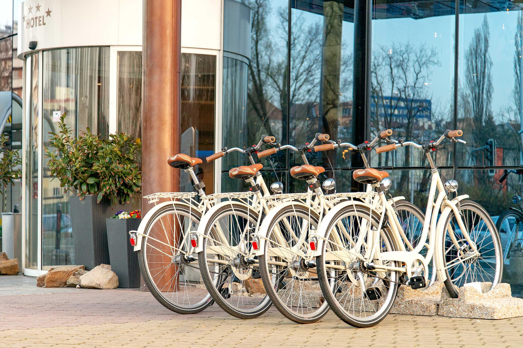 Cosmopolitan Bobycentrum - Czech Leading Hotels Brno Ngoại thất bức ảnh