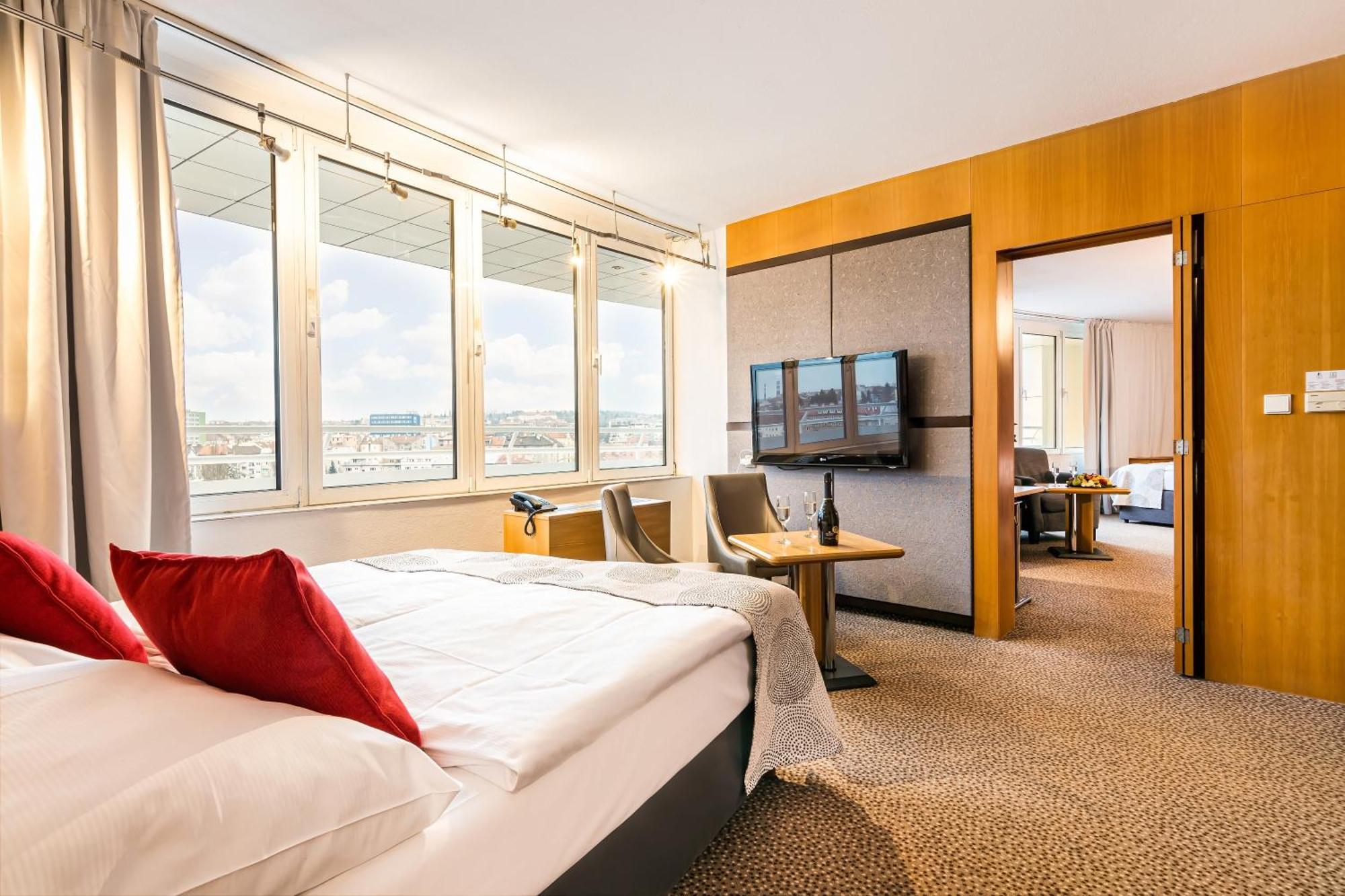 Cosmopolitan Bobycentrum - Czech Leading Hotels Brno Phòng bức ảnh